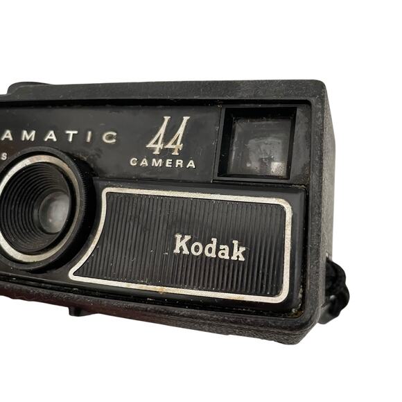 Kodak Instamatic 44 Camera Vintage Photography Made in USA Untested Parts Only - Picture 9 of 11